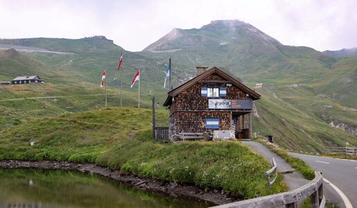 "Building the road" exhibition in the preserved tollhous, Fuscher Lacke | © grossglockner.at/Fuscher Lacke