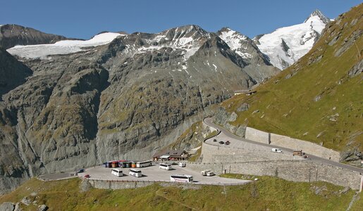 Glocknerstraße, Busparkplatz Kaiser-Franz-Josefs-Höhe | © grossglockner.at/Simon Oberleitner