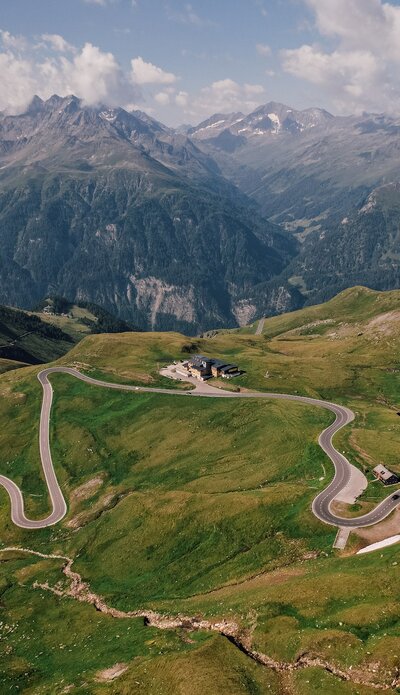 Glocknerroad, road at the Wallackhaus | © SalzburgerLand Tourismus