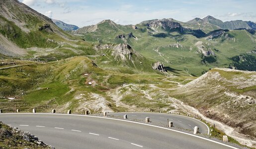 Glocknerroad, view from the Hochtor towards the Edelweiss peak | © grossglockner.at/Michael Koenigshofer