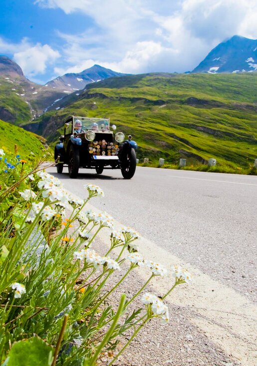 Großglockner Hochalpenstraße, Auffahrt Oldtimer | © grossglockner.at/Andreas Kolarik