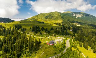 Luftaufnahme Naturpark Dobratsch | © villacher-alpenstrasse.at/Stabentheiner